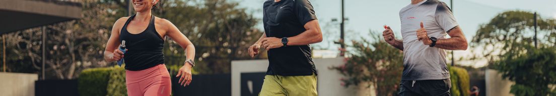 Fotos Running Sábado Lindora by Sebastian Coto cover