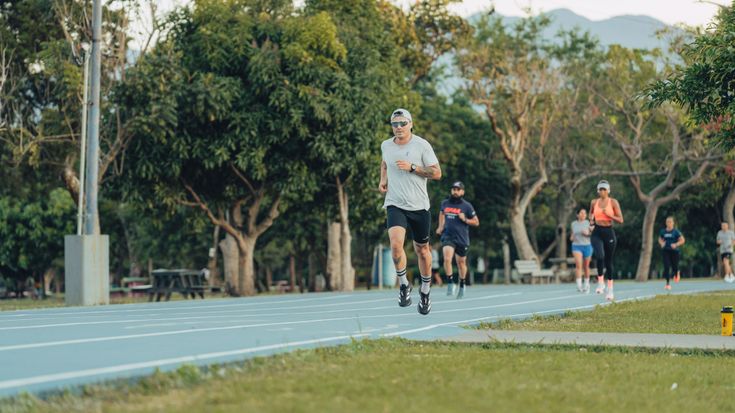 Running Martes La Sabana cover