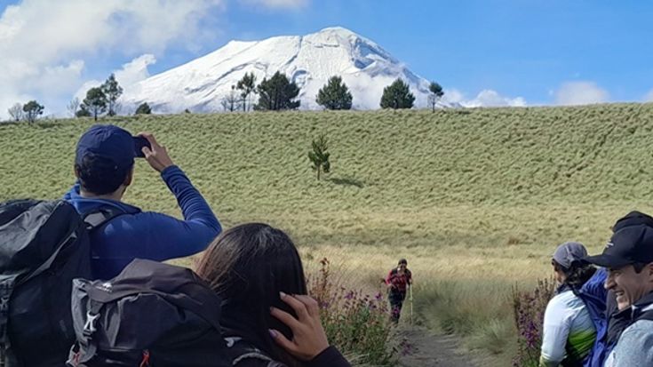 Iztaccíhuatl: Sendero Alpino cover