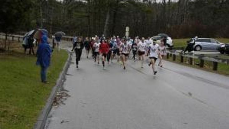 Falmouth 4-Miler cover