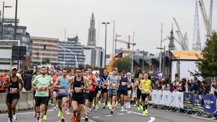 Marathon van Antwerpen cover