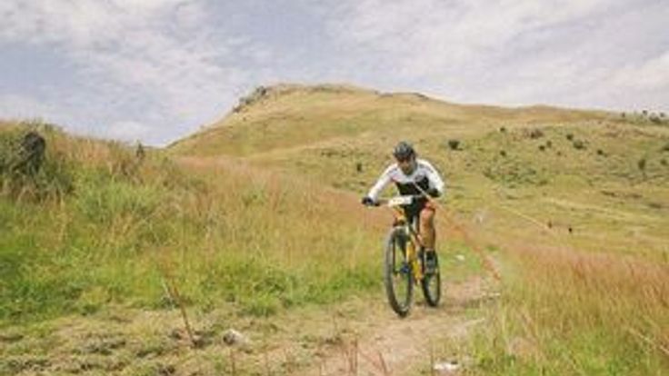 Mountain Bike por el Cerro Manquimavida cover