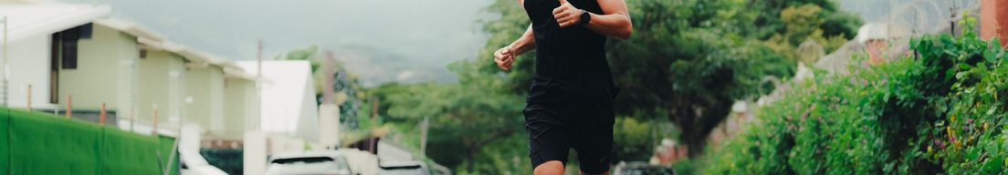 Fotos Running Domingo Lindora by Sebastian Coto cover
